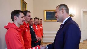 Skoczkowie odwiedzili Nawrockiego. Wiadomo, co od nich dostał