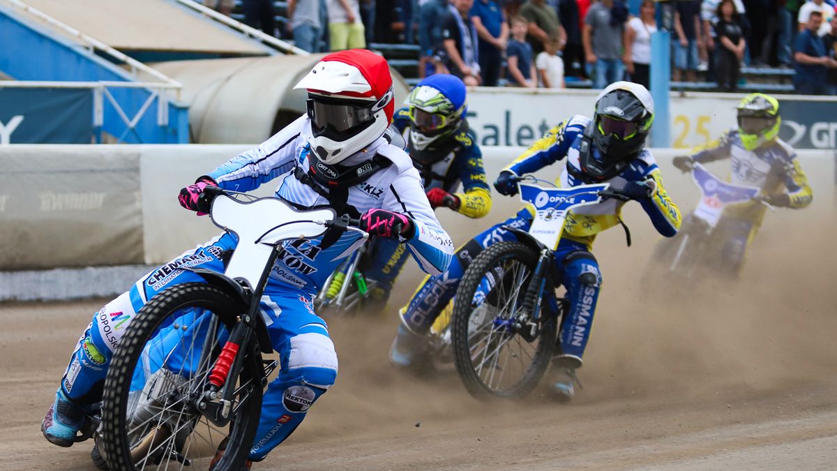 WP SportoweFakty / Sebastian Maciejko / Na zdjęciu: Jan Heleniak w kasku czerwonym