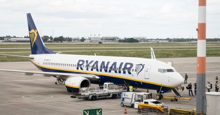 Erupcja wulkanu na Sycylii. Ryanair odwołał część lotów