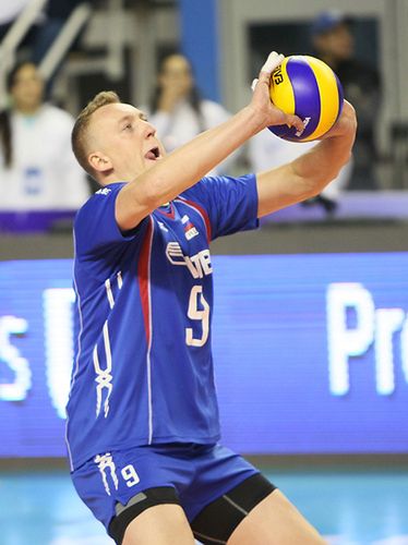 Spiridonow został wyrzucony z boiska / fot: FIVB