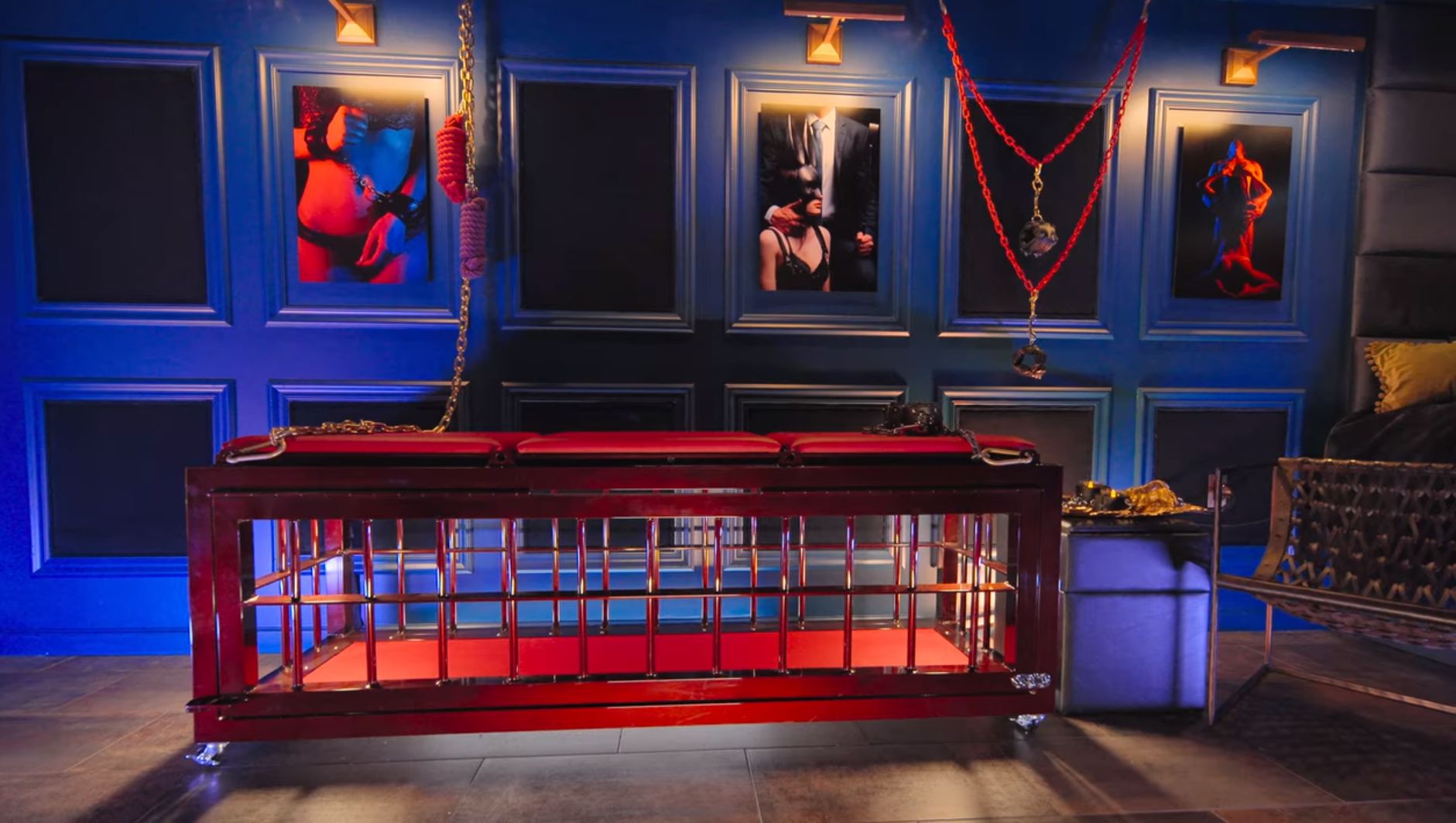 Show "Jak urządzić sex room"