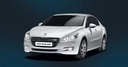 Peugeot 508 – teraz w wersji HYbrid4