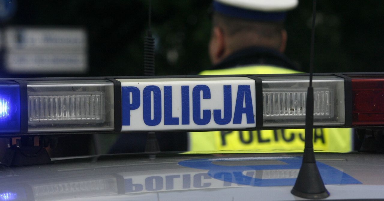 Warszawa: Szokująca czołowa kolizja. 88-letni kierowca jechał pod prąd