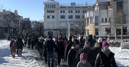 Szaleństwo w polskim mieście. Aż czarno od ludzi