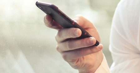 Nieznany numer może zadzwonić w każdej chwili. Padają takie pytania