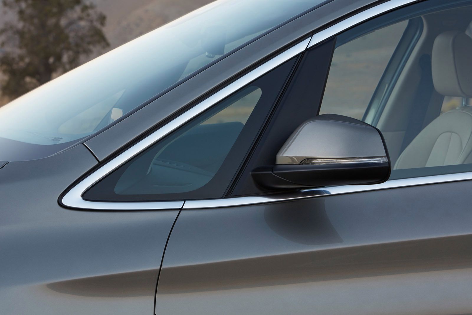 BMW przedstawiło 290 zdjęć z serią 2 Active Tourer [galeria] 5
