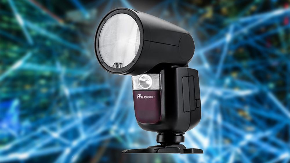 Godox V1, czyli mały studyjno-reporterski rywal Profoto A1 1