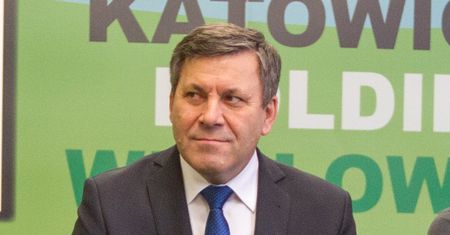 Nowa fabryka aut w Polsce. Piechociński: konkrety jeszcze w tym roku