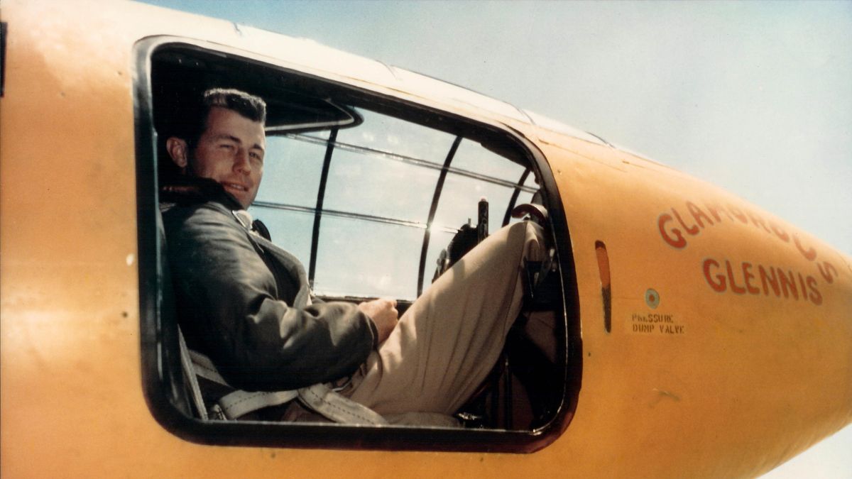 Chuck Yeager nie żyje. Pilot, który pierwszy przekroczył prędkość dźwięku, zmarł w wieku 97 lat 1