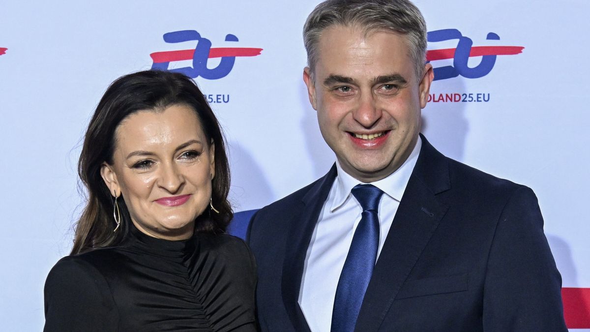 Krzysztof Gawkowski z żoną na gali