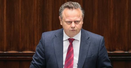 Przyznał się do problemu z alkoholem. Mówi, co sądzi o prohibicji