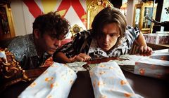 Dawid Ogrodnik, Piotr Głowacki, Joanna Kulig i Aleksandra Hamkało w filmie "Disco polo"