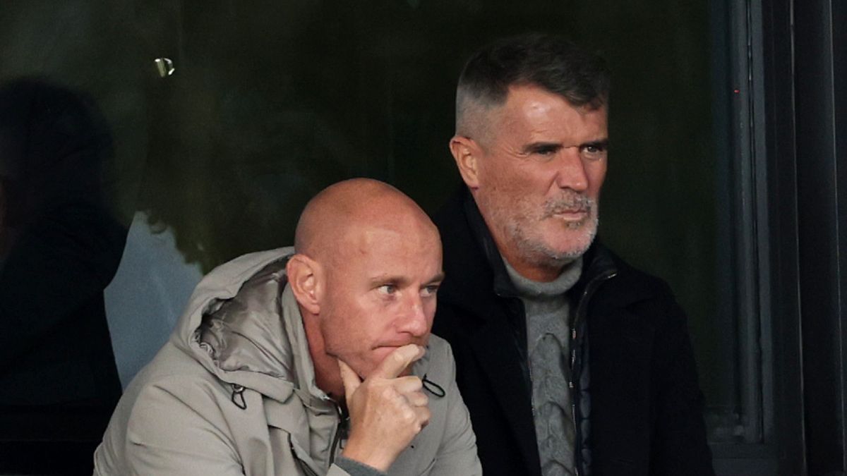 Getty Images / Barry Coombs/PA Images / Na zdjęciu: Nicky Butt (z lewej) i Roy Keane (z prawej)