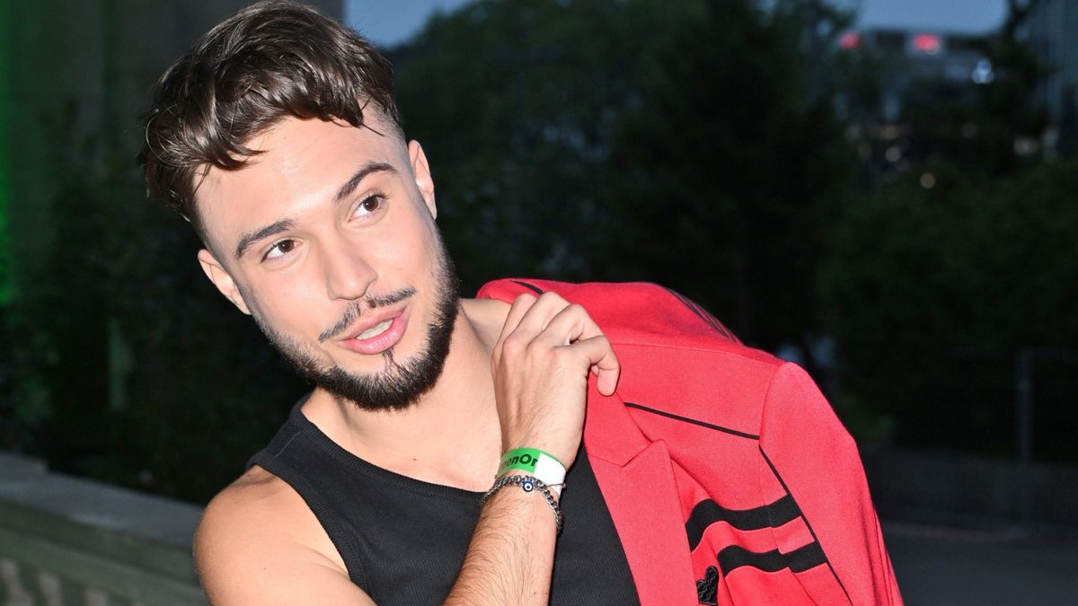 Leon Myszkowski uderzył w artystów