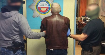 Śląskie. Przebrał się za księdza, by okraść plebanię