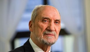 "Propaganda". Macierewicz reaguje na zarzuty