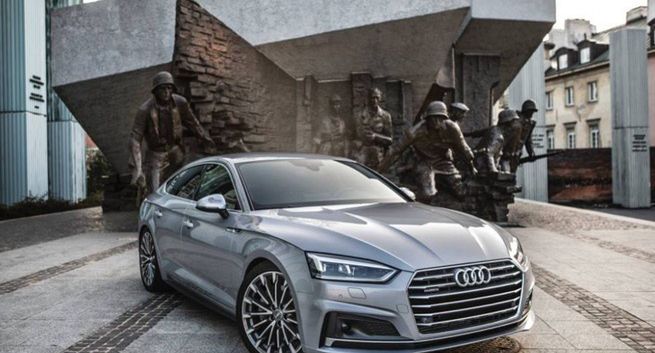 Audi promowane na tle Pomnika Powstania Warszawskiego. „Bezmyślność i komunikacyjna nonszalancja”