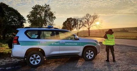 Nielegalnie chcieli przekroczyć granicę z Białorusią. SG ujawnia