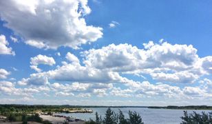 Dąbrowa Górnicza. Jechał „wężykiem” brzegiem zbiornika. Wpadł w ręce policji, jego kolega również