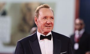 Kevin Spacey zawarł ugodę z trzema oskarżycielami. Nie będzie procesu