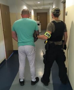 Narkotyki, kusze i elementy broni palnej. Podwójna interwencja policji