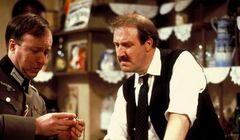 Więcej seriali komediowych w BBC First