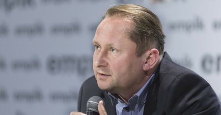 Durczok wraca do mediów. "Wracam na front"