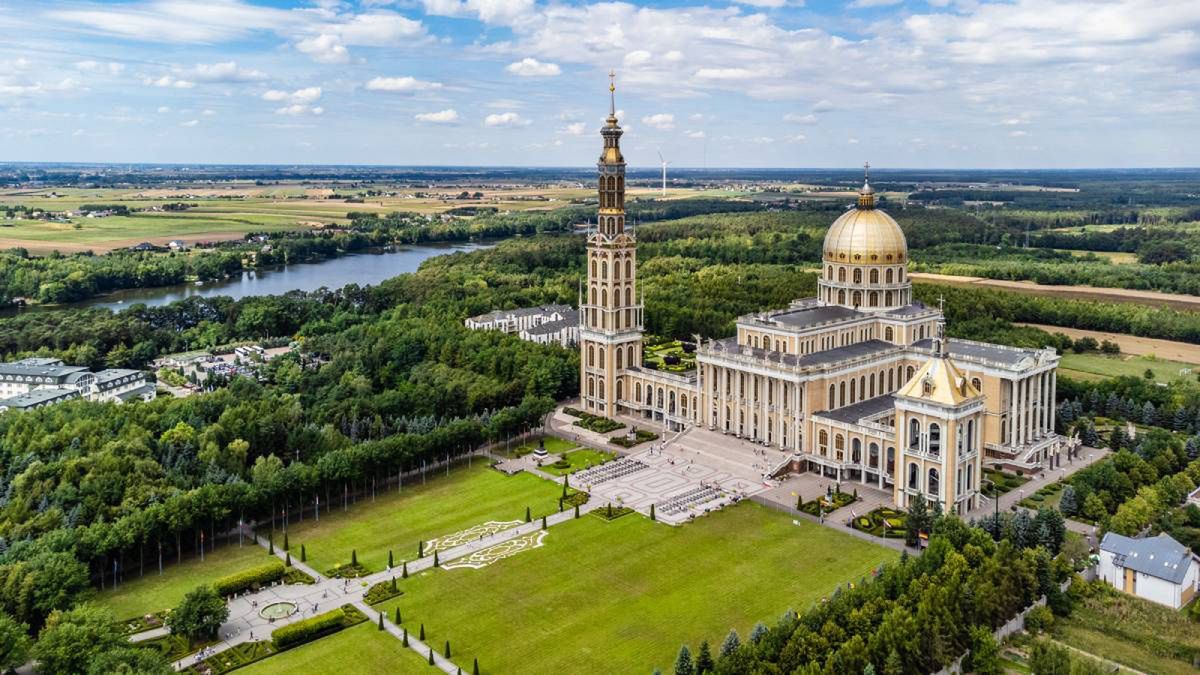 Licheń: Spotkanie rodzin wielodzietnych. Był czas na mszę i na zabawę
