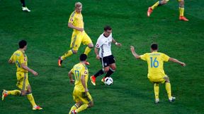 Zaskakujące zdjęcie z szatni Ukraińców. Rywale Polaków zostawili papierosy i butelki po winie