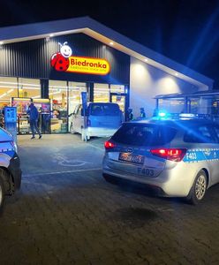 Wjechał volkswagenem w witrynę sklepu. Dwie osoby zostały ranne