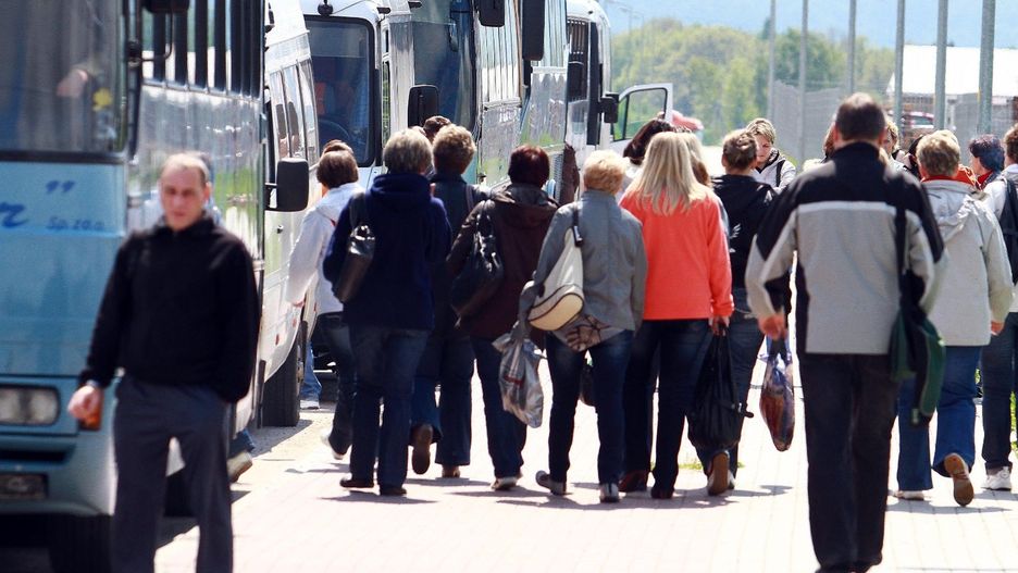 W  2024 roku 17 845 osób podjęło pracę za granicą na okres powyżej 12 miesięcy, podczas gdy rok wcześniej było to 10 643 osób. Wciąż dużym zainteresowaniem cieszy się pracą w Niemczech, fot. archwiwalne/ilustracyjne M. Olivia Soto/Polska Press