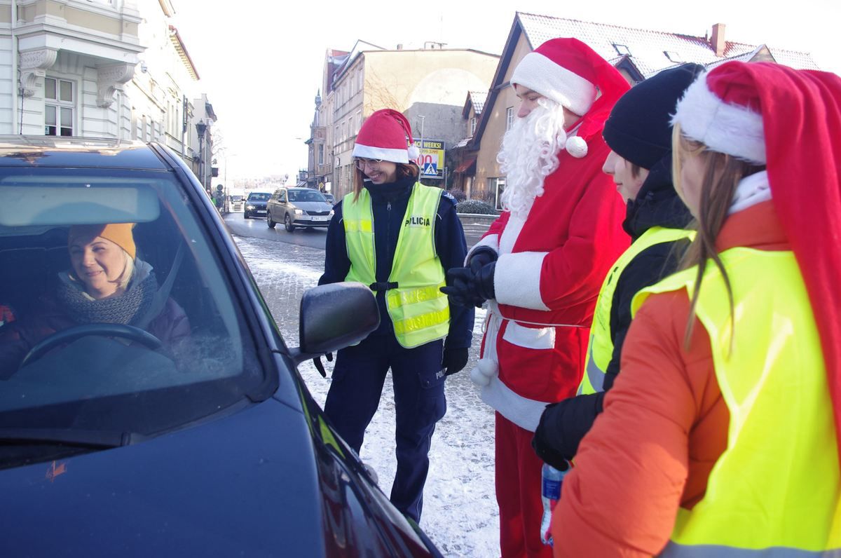 Mikołaj miał niespodzianki dla kierowców. Niektórzy mogli się zdziwić