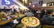 Sprytny pomysł amerykańskiego restauratora. Zamawiał pizzę sam dla siebie
