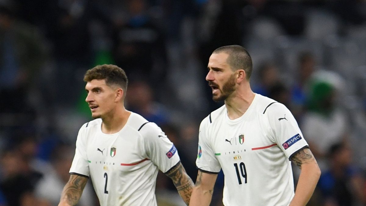 Zdjęcie okładkowe artykułu: PAP/EPA / Andreas Gebert / Na zdjęciu: Leonardo Bonucci (z prawej)