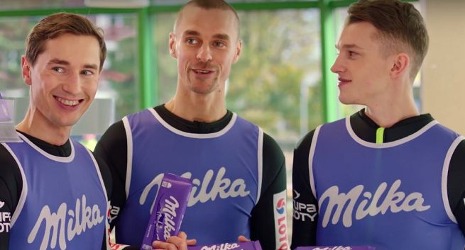 Kamil Stoch, Piotr Żyła i Tomasz Pilch reklamują słodycze Milka w Żabce (wideo)