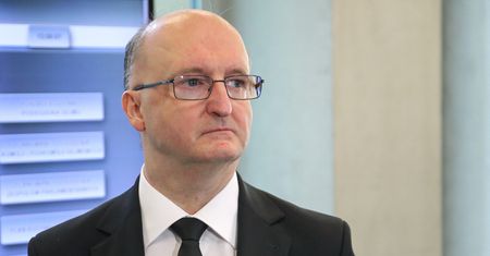 Wawrzyk przed komisją afery wizowej: zaprzeczenia i skok majątkowy