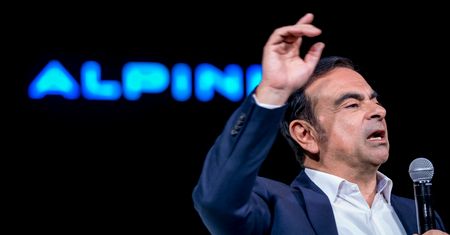 Życie Carlosa Ghosna: jak biznesmen wszedł na szczyt i jak z niego zleciał