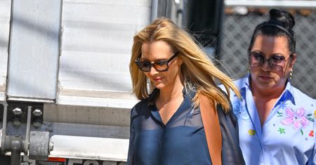 Lisa Kudrow wściekła na widownię w studio "Przyjaciół". "To nie było aż tak śmieszne"
