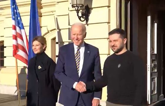 Ekspert: gdyby Joe Biden naprawdę pomógł Ukrainie, wojna już by się skończyła