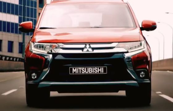 Nowy Mitsubishi Outlander reklamowany jako „jeszcze doskonalszy” (wideo)