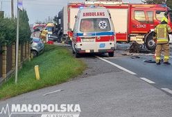 Karambol w Makowie Podhalańskim. Z auta wypadł silnik
