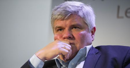 Maciej Lasek o awaryjnym lądowaniu na Okęciu. "Piloci zgłaszali problemy jeszcze w powietrzu"