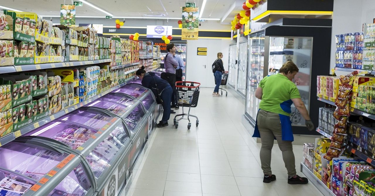 Większość firm nadal ukrywa pensje. Tylko jedna na pięć ofert ujawnia wynagrodzenie