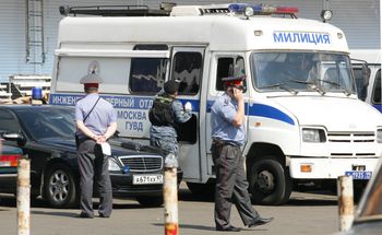 Policjanci zgwałcili nastolatkę w radiowozie. Zapadł wyrok sądu w Moskwie