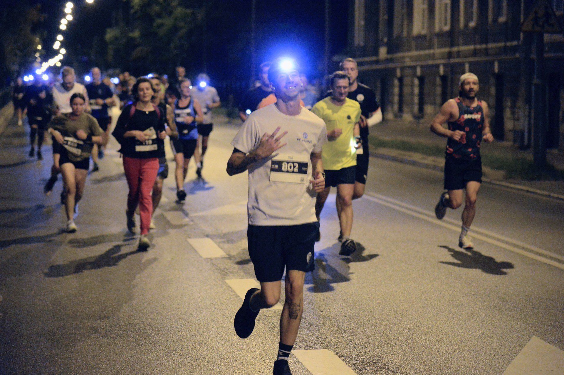 W Poznaniu odbył się Night Run 2025, który jest preludium przed Enea Ironman 70.3