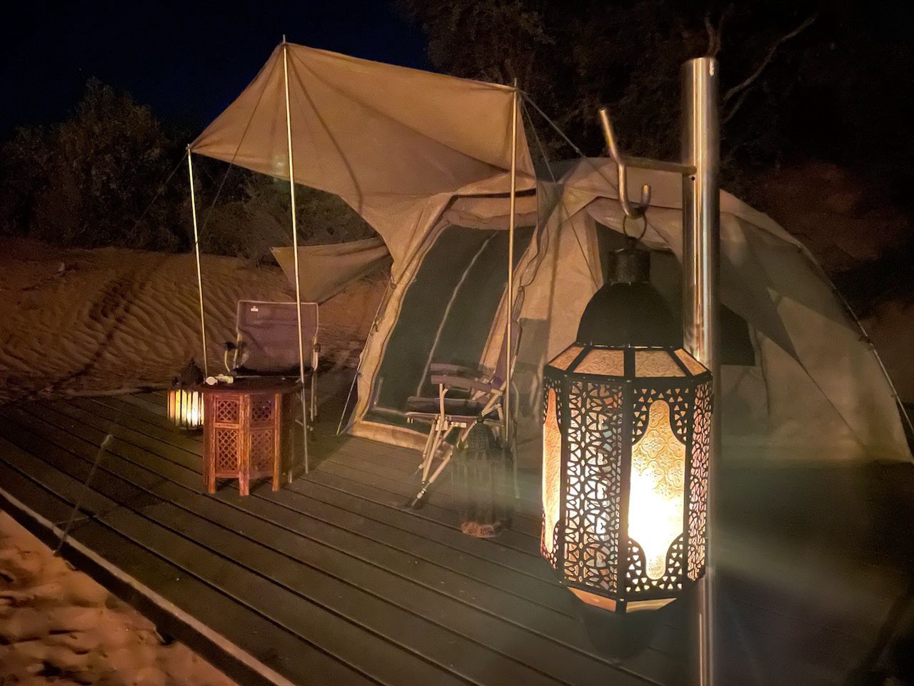 Noc na pustyni w Dubaju