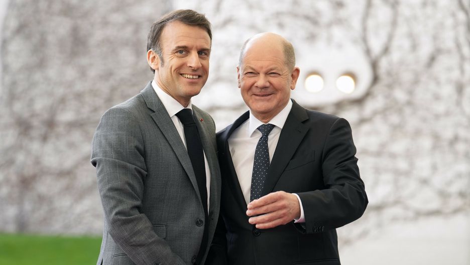 Szczyt Tr�jk?ta Weimarskiego w Berlinie
German Chancellor Olaf Scholz receives French President Emmanuel Macron in Berlin, Germany, Friday, March 15, 2024. German Chancellor Olaf Scholz, France's President Emmanuel Macron and Poland's Prime Minister Donald Tusk meet in Berlin for the so-called Weimar Triangle talks. (AP Photo/Ebrahim Noroozi)
Ebrahim Noroozi