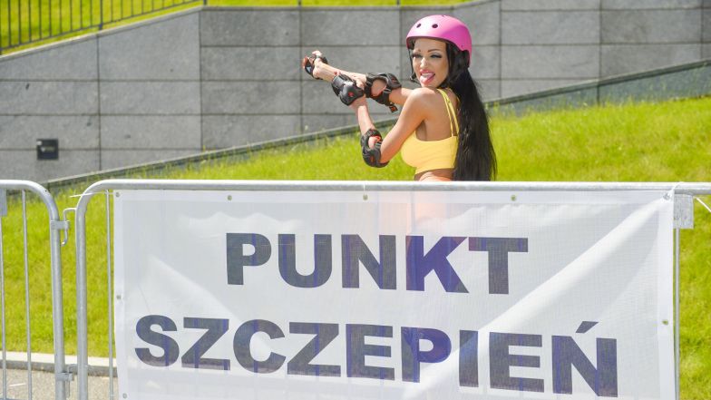 Małgorzata Godlewska na wrotkach