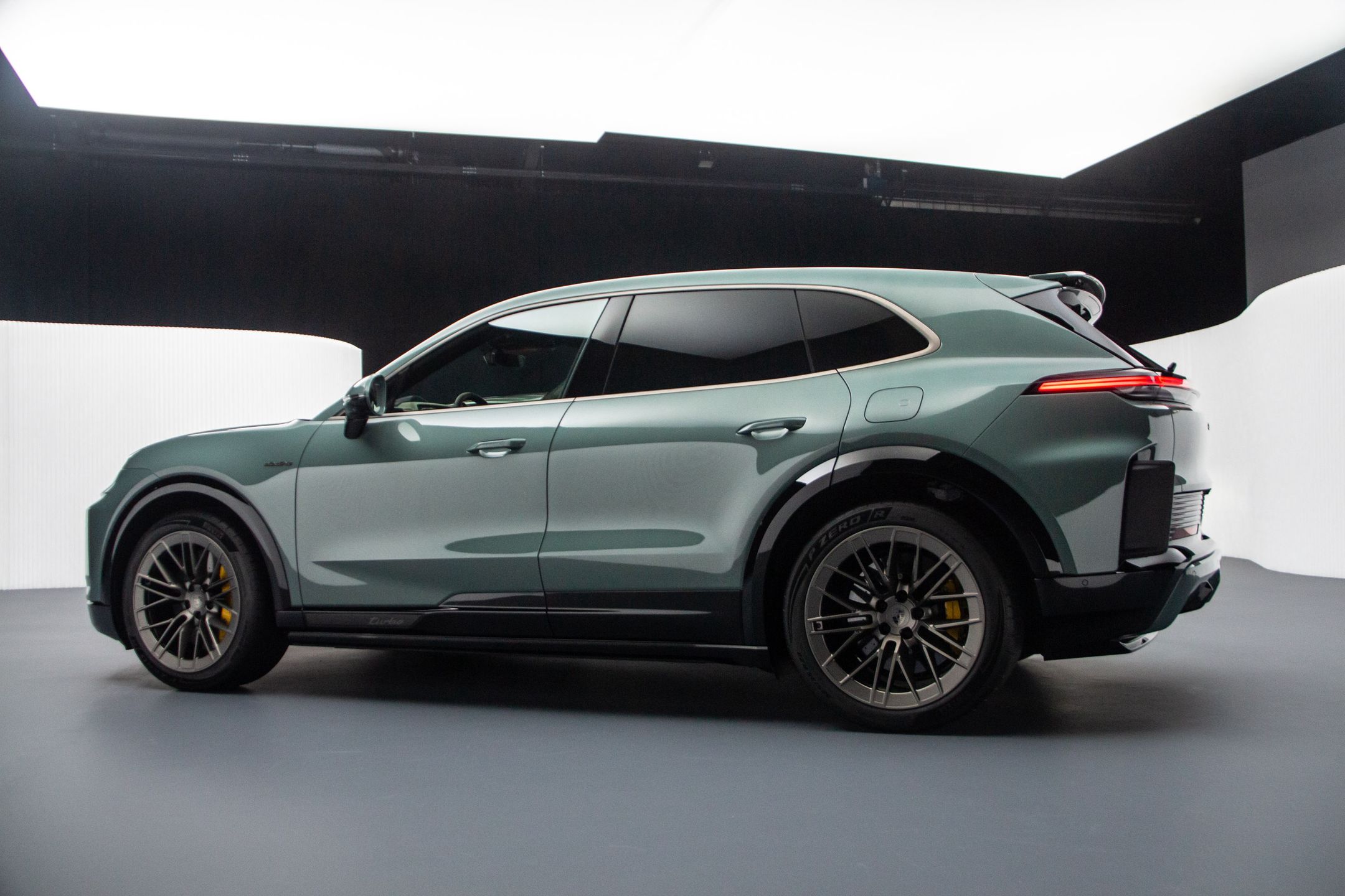 Elektryczne Porsche Cayenne