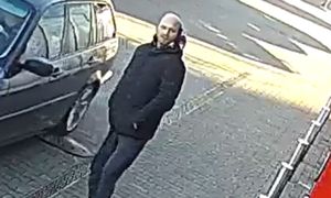 Rozglądał się. Skandal, co zrobił po chwili. Cała Polska się dowie